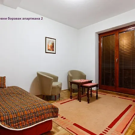 Apartment Oko *